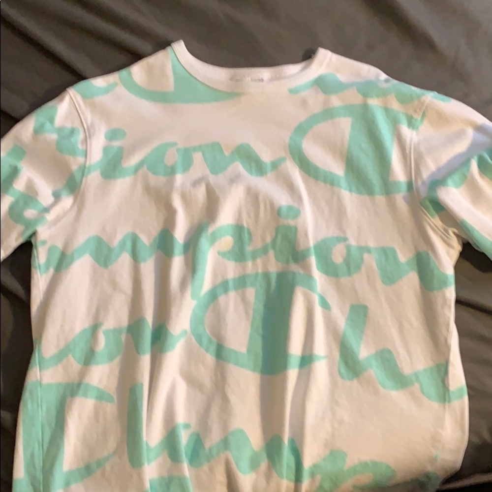 Champion T shirt